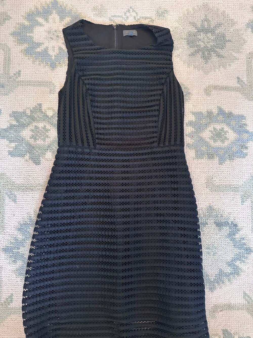 Sz 6 The Limited Women's Black Sleeveless Textured Striped Sheath Dress
